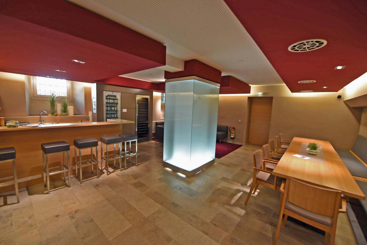 Bildungs- Und Tagungshaus Liborianum Hotel Падерборн Екстериор снимка